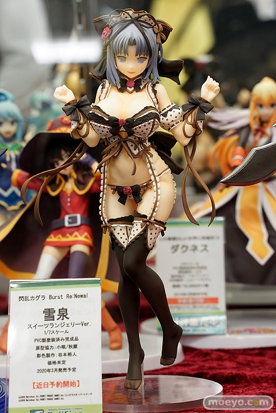 秋葉原の新作フィギュア展示の様子51