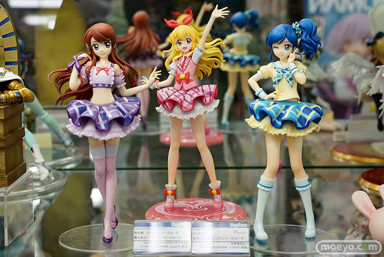 秋葉原新作フィギュア展示の様子 24