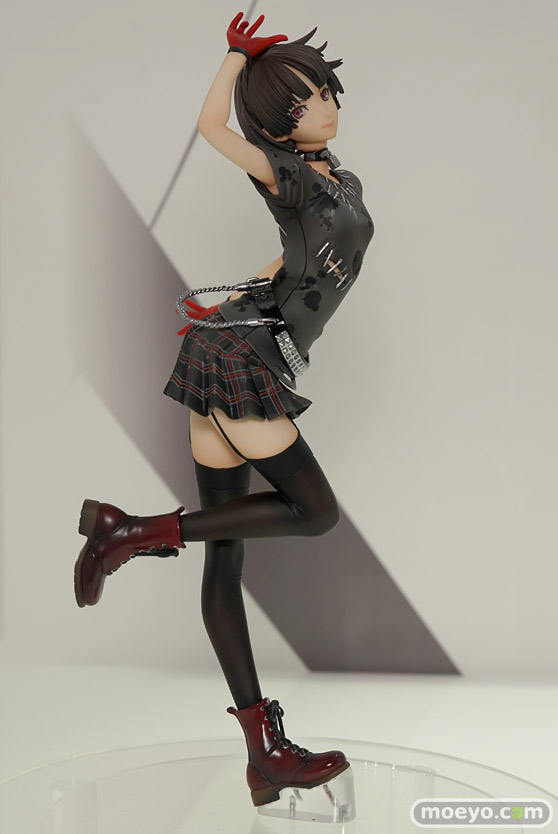 ホビージャパン AMAKUNI ペルソナ5 ダンシング・スターナイト 新島真 Vispo ピンポイント フィギュア 02