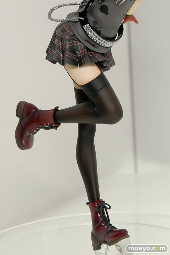 ホビージャパン AMAKUNI ペルソナ5 ダンシング・スターナイト 新島真 Vispo ピンポイント フィギュア 07