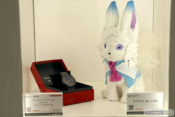 秋葉原の新作フィギュア展示の様子 04