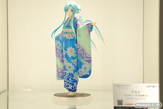 秋葉原の新作フィギュア展示の様子 06