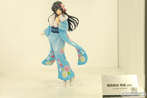 秋葉原の新作フィギュア展示の様子 08