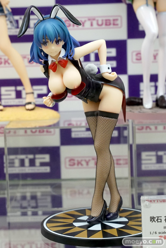 秋葉原の新作フィギュア展示の様子 12