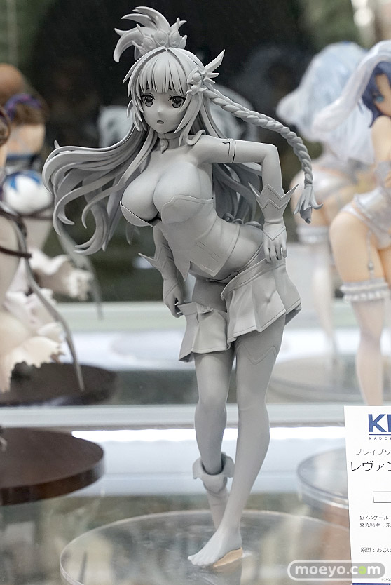 秋葉原の新作フィギュア展示の様子 23