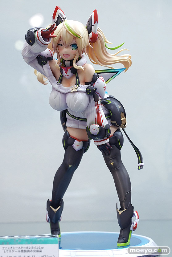 秋葉原の新作フィギュア展示の様子 26