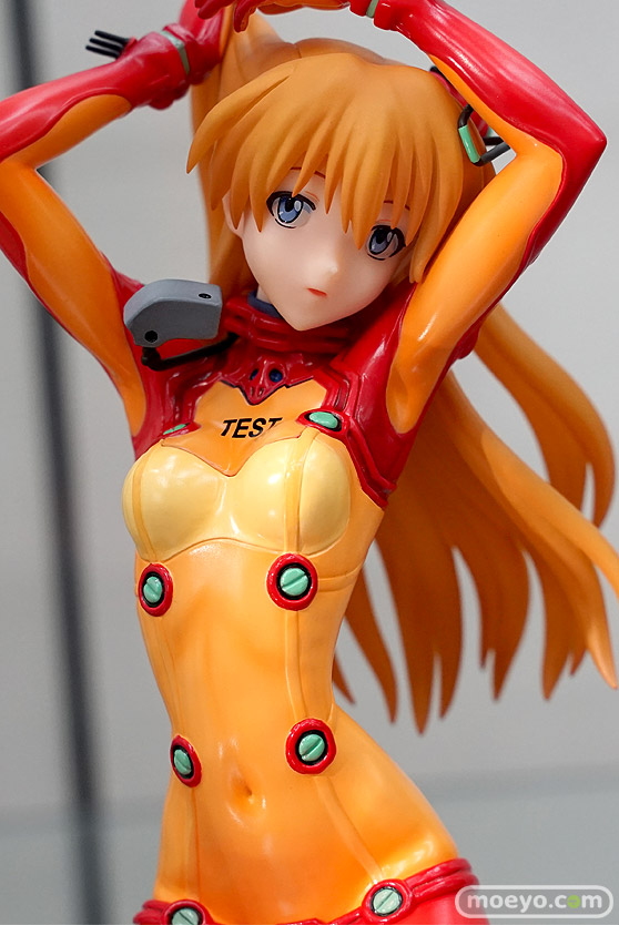 秋葉原の新作フィギュア展示の様子 34