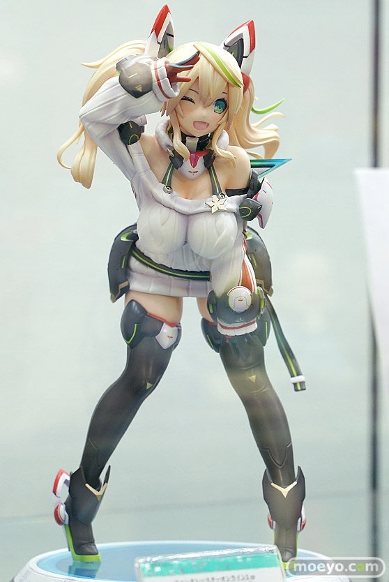 コトブキヤ ファンタシースターオンライン2es ジェネ (ステラメモリーズ Ver.) フィギュア 02