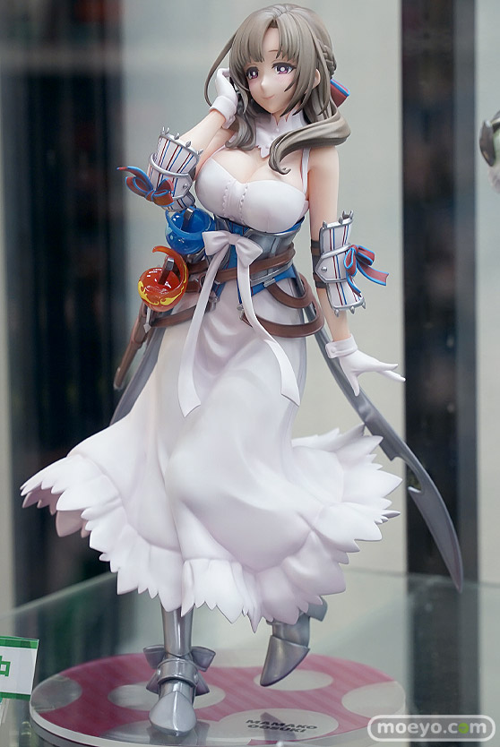 コトブキヤ 通常攻撃が全体攻撃で二回攻撃のお母さんは好きですか? 大好真々子 コトブキヤ フィギュア 04