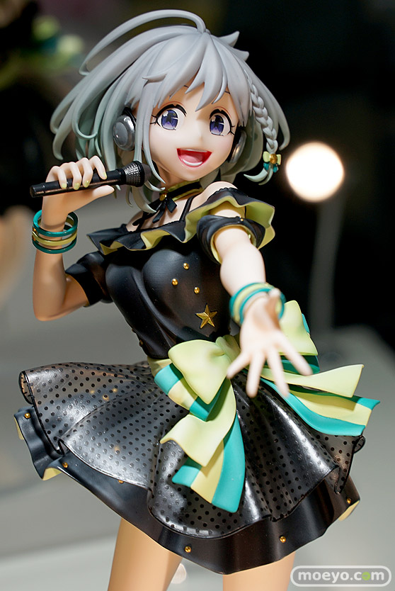 秋葉原の新作フィギュア展示の様子 あみあみ 33