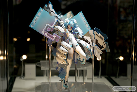 秋葉原の新作フィギュア展示の様子 あみあみ 47