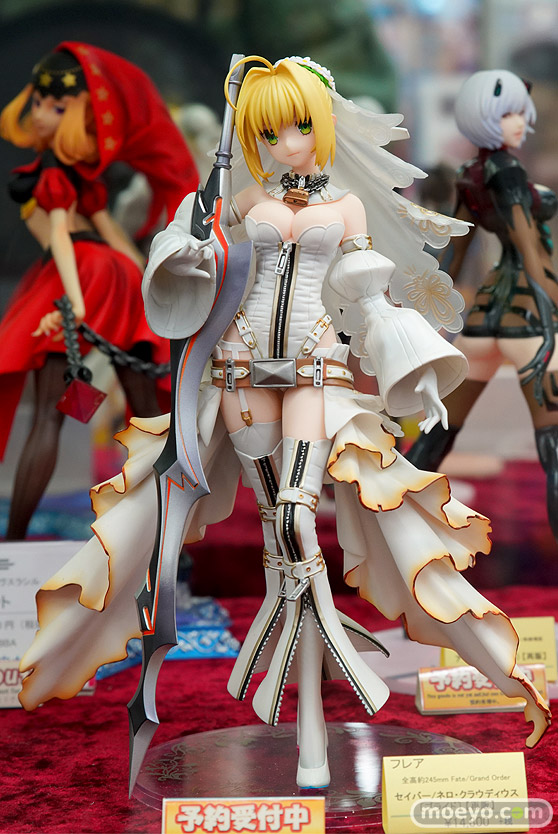 秋葉原の新作フィギュア展示の様子 19