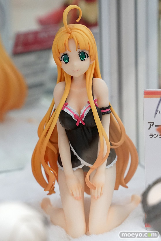 秋葉原の新作フィギュア展示の様子 あみあみ 31