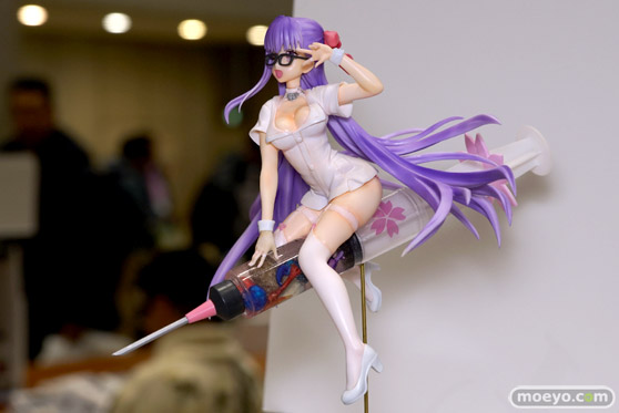 キャラフェス有明01　画像　サンプル　レビュー　フィギュア　キャラフェス Yawn rabbits ねんどこねこねこ フラワーショップ 07