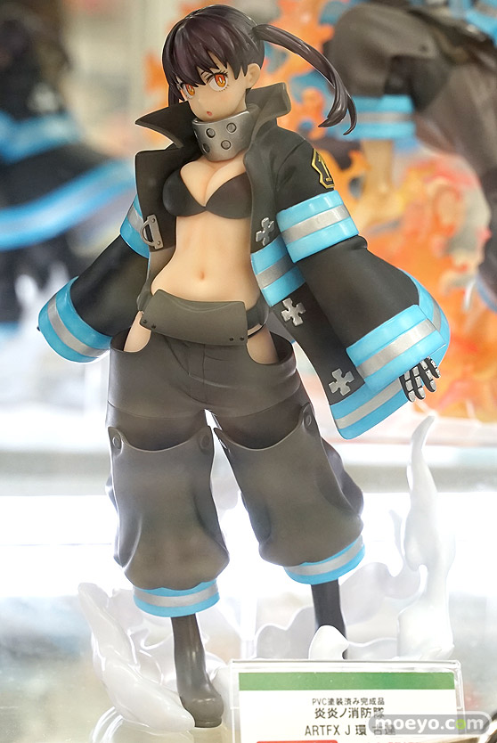 秋葉原の新作フィギュア展示の様子 14