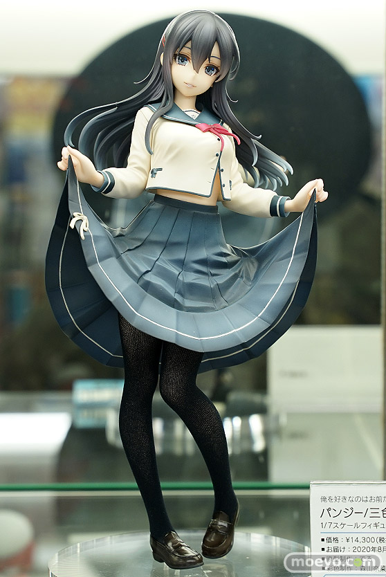 秋葉原の新作フィギュア展示の様子 49