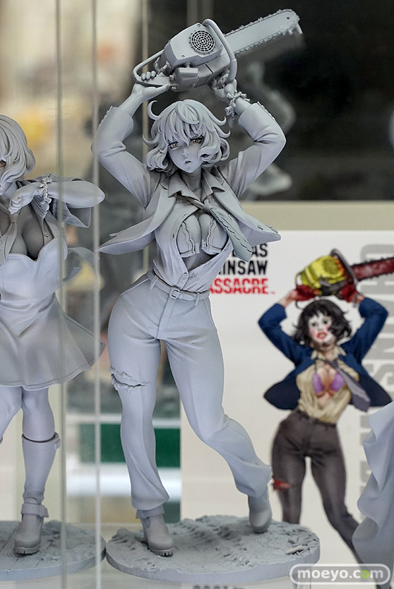 秋葉原の新作フィギュア展示の様子 11