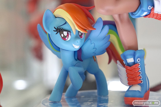 秋葉原の新作フィギュア展示の様子 23