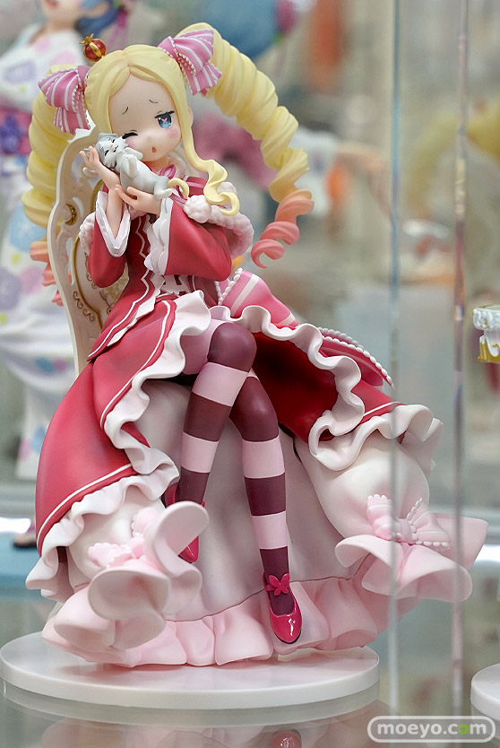 秋葉原の新作フィギュア展示の様子 27