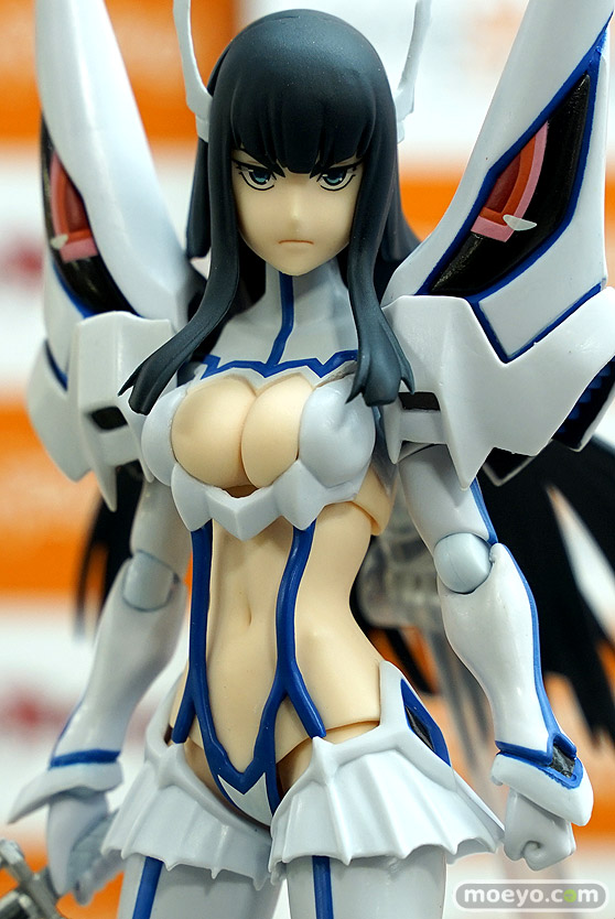 秋葉原の新作フィギュア展示の様子 31