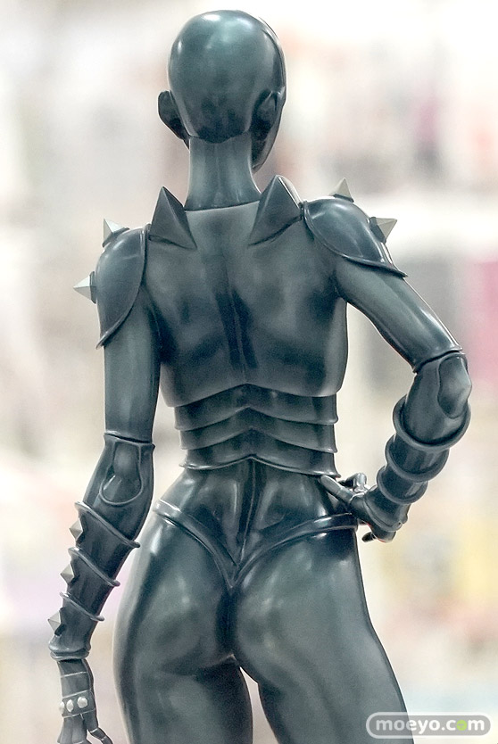 秋葉原の新作フィギュア展示の様子 07