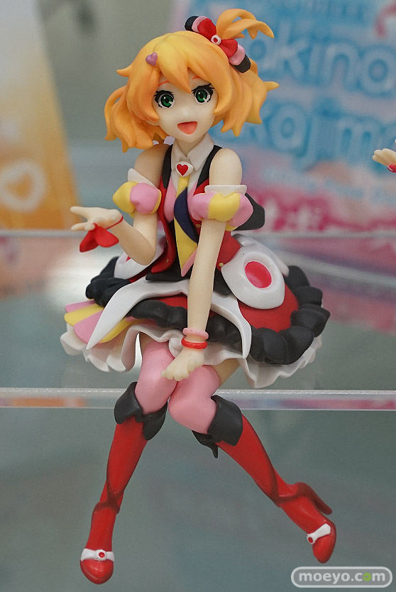 秋葉原の新作フィギュア展示の様子 19