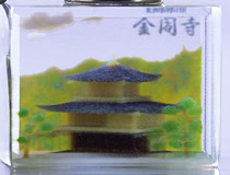 フルカラー3Dプリンターを使用した、美しく透明感のあるアクリルクリスタルで日本の美しさを立体化！