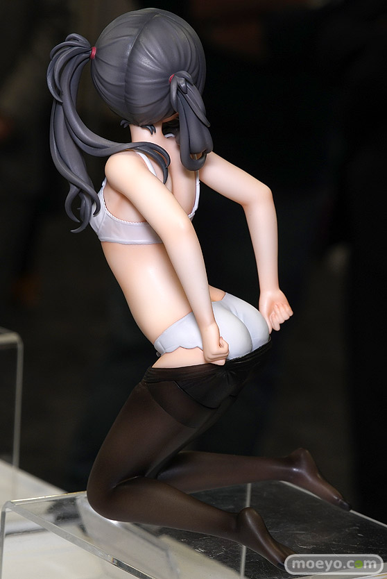 ユニオンクリエイティブ くろタイツDEEP『カントク スキマタイツ』 デザイン・ココ TERR フィギュア 2020 冬 ホビーメーカー合同展示会 02