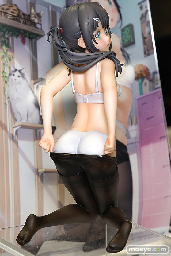 ユニオンクリエイティブ くろタイツDEEP『カントク スキマタイツ』 デザイン・ココ TERR フィギュア 2020 冬 ホビーメーカー合同展示会 05