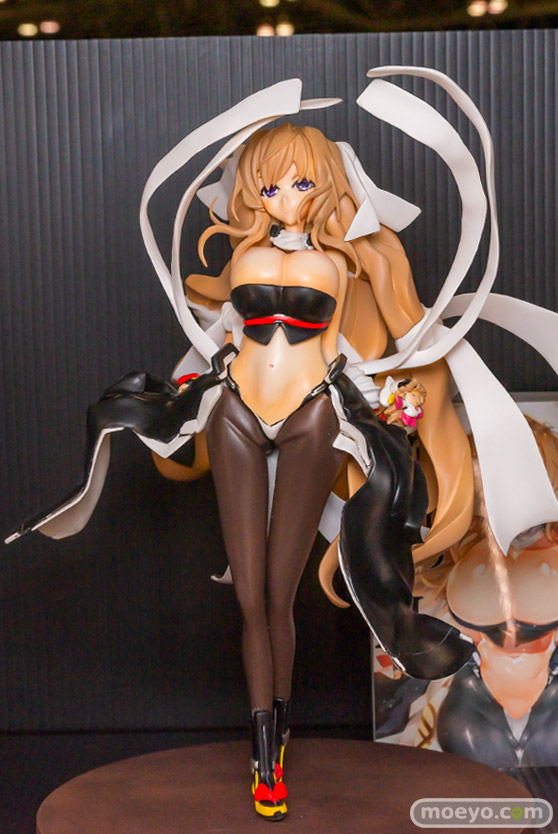 画像　フィギュア　サンプル　レビュー　ワンダーフェスティバル 2020［冬］ OM企画 フロンティア・インダストリー 部品取車庫 03