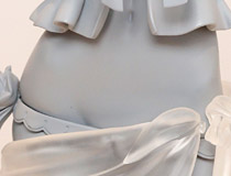 カワエロコスで立体化！KADOKAWA新作美少女フィギュア「KDCOLLE イリヤスフィール・フォン・アインツベルン ウェディングビキニ Ver.」監修中原型が展示！【WF2020冬】