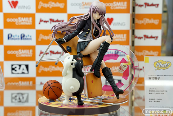 秋葉原の新作フィギュア展示の様子 24