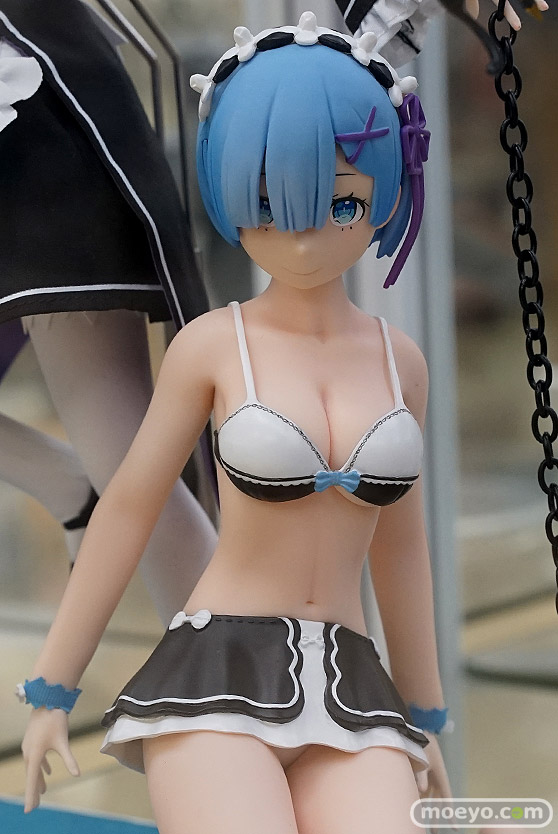 秋葉原の新作フィギャ展示の様子 あみあみ 秋葉原ラジオ会館店 17