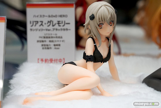 秋葉原の新作フィギャ展示の様子 あみあみ 秋葉原ラジオ会館店 44