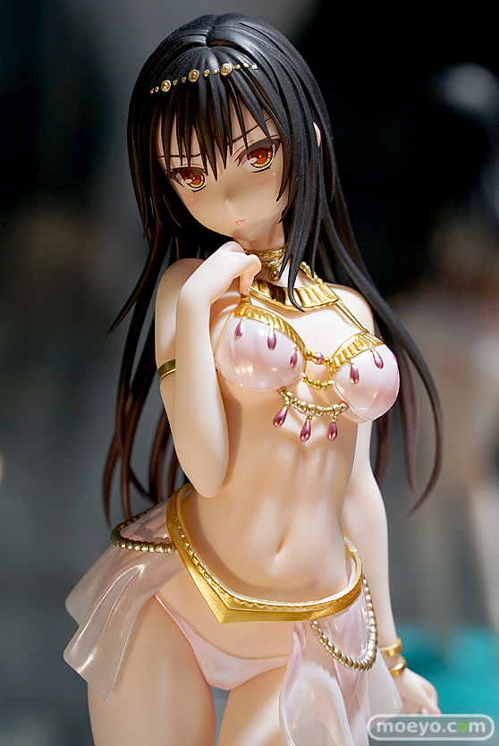 秋葉原の新作フィギャ展示の様子 あみあみ 秋葉原ラジオ会館店 58