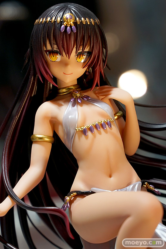 秋葉原の新作フィギャ展示の様子 あみあみ 秋葉原ラジオ会館店 60