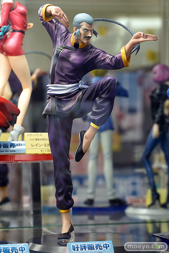 秋葉原の新作フィギュア展示の様子 18