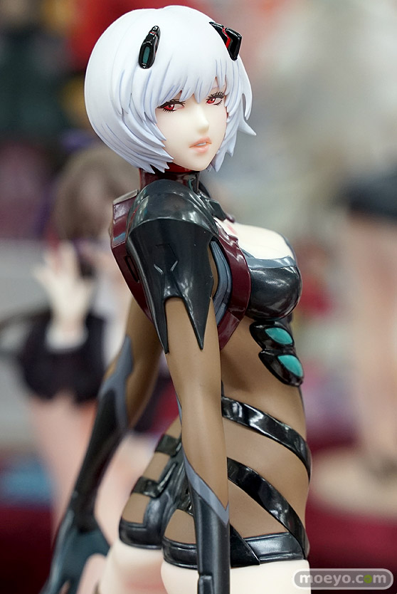 秋葉原の新作フィギュア展示の様子 25