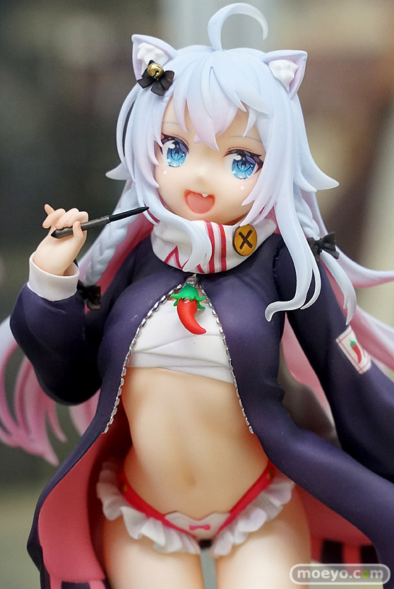 秋葉原の新作フィギュア展示の様子 11