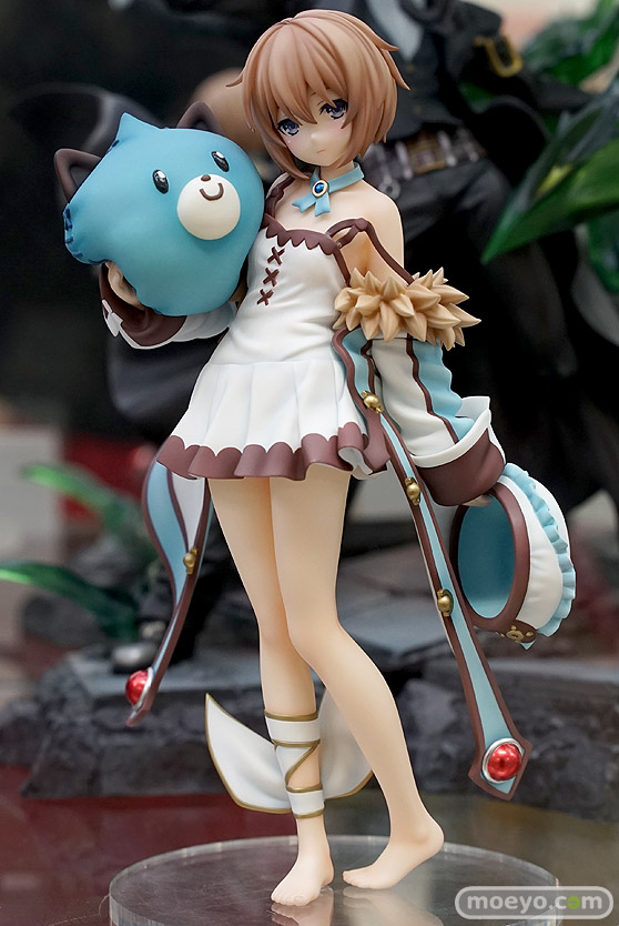 秋葉原の新作フィギュア展示の様子 20