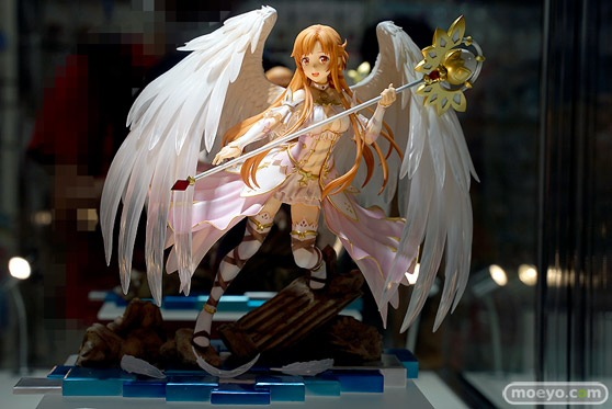 秋葉原の新作フィギュア展示の様子 43