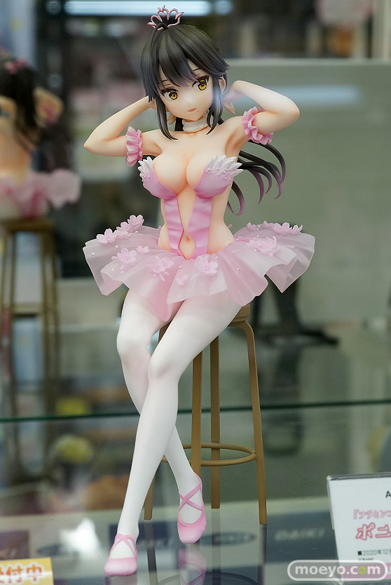 秋葉原の新作フィギュア展示の様子 29