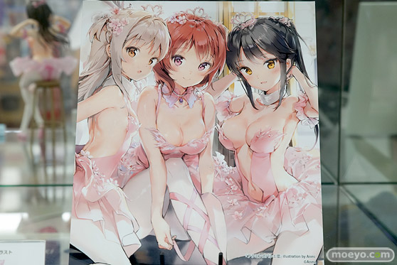 秋葉原の新作フィギュア展示の様子 33