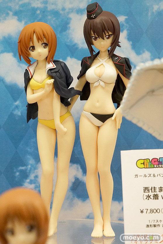 秋葉原の新作フィギュア展示の様子 48