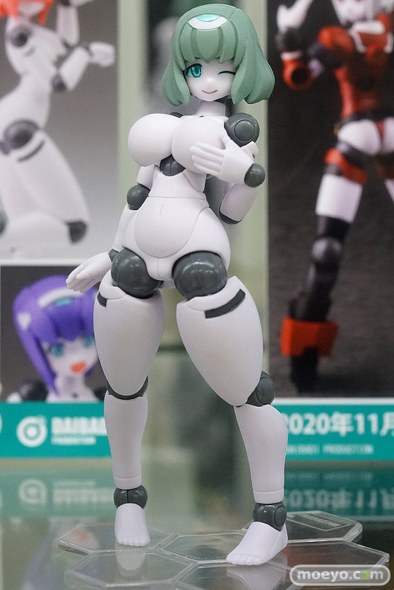 秋葉原の新作フィギュア展示の様子 あみあみ 秋葉原ラジオ会館店 26