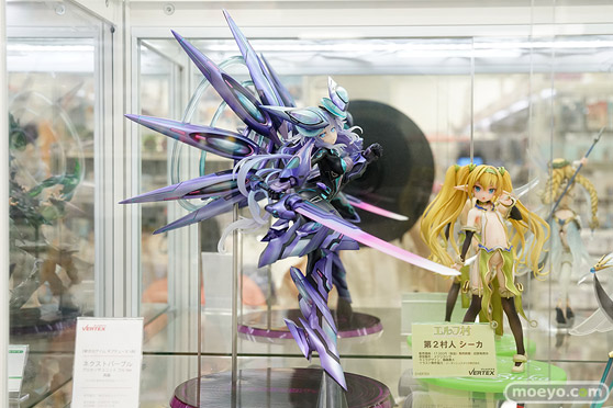 秋葉原の新作フィギュア展示の様子 あみあみ 秋葉原ラジオ会館店 35
