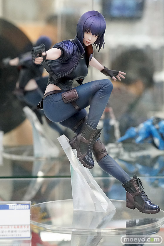 秋葉原の新作フィギュア展示の様子 あみあみ 秋葉原ラジオ会館店 46