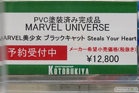 秋葉原の新作フィギュア展示の様子 07