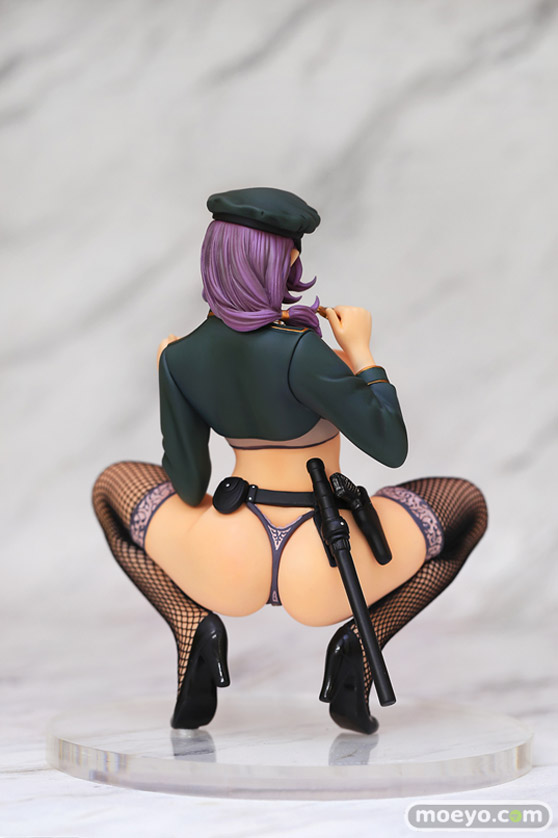 A＋（エイプラス） 淫乱ドS婦警 暁子(あきこ)Ver.Ⅲ Designed by 織田non 龍佑 フィギュア キャストオフ 09