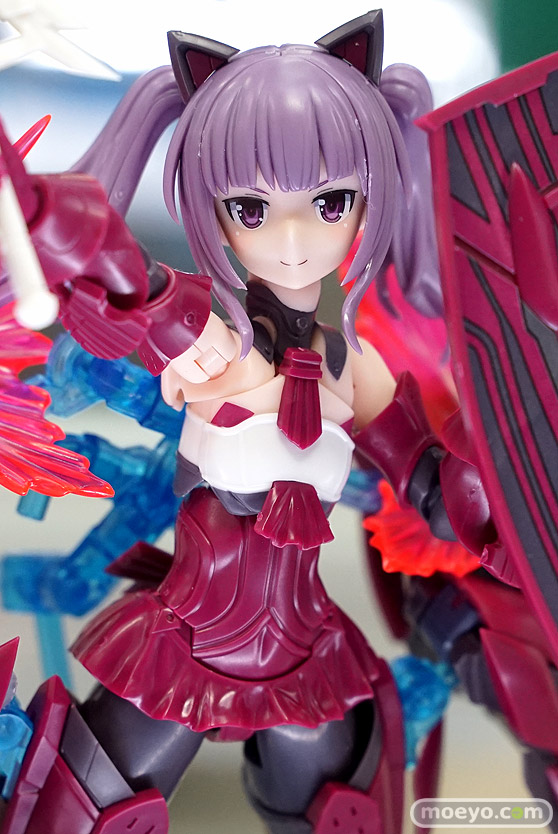 秋葉原の新作フィギュア展示の様子 09